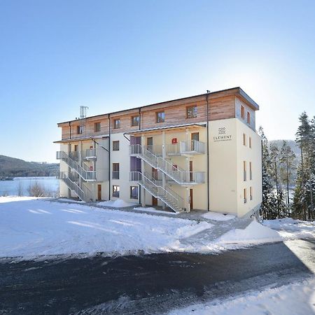 Element Lakeside Apartments Ліпно-над-Влтавою Екстер'єр фото